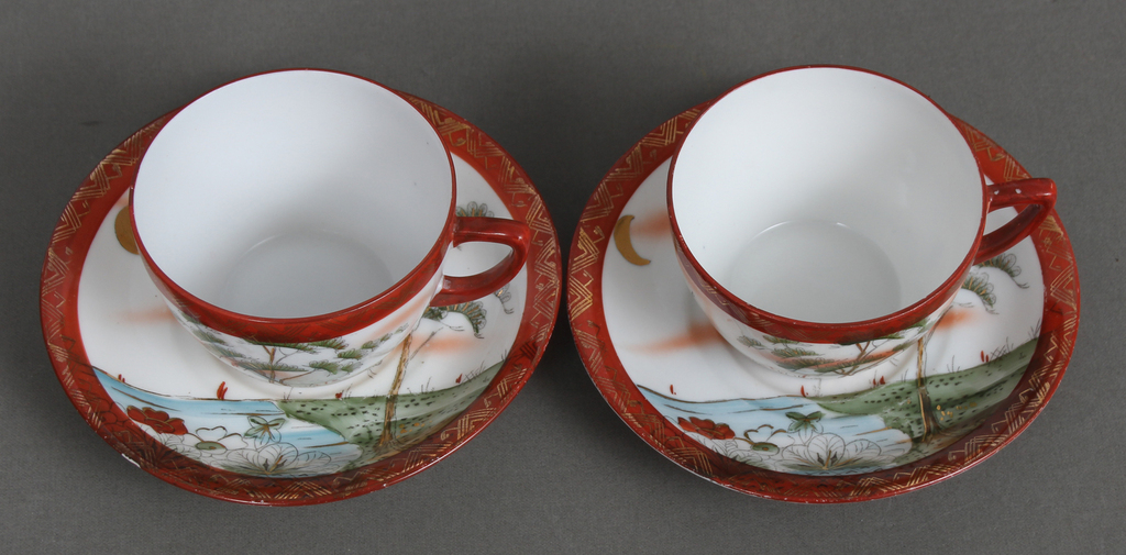 Porcelain cups (2 pcs) with saucers (2 pcs)
