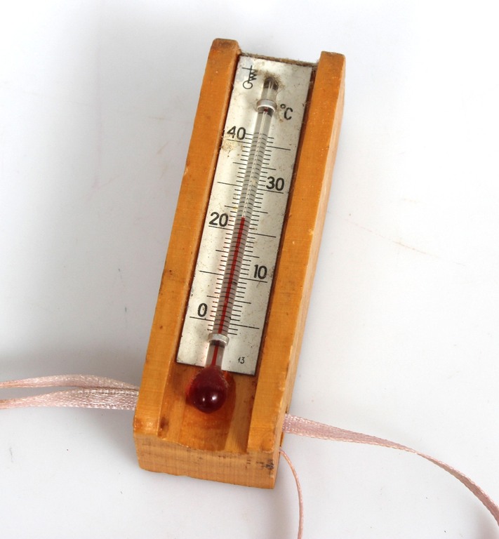 Wooden thermometer for the Olympics 80