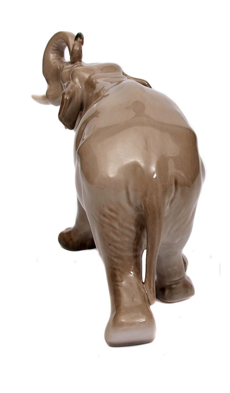 Фарфоровая фигурка ’’Слон’’