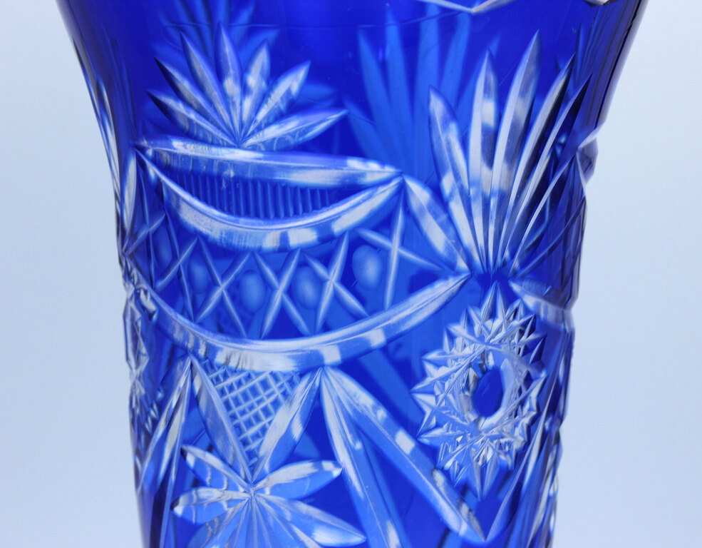 Ilguciems blue glass cup/vase
