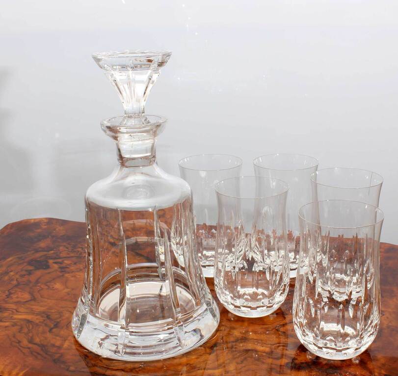 Bohemian crystal decanter with 5 glasses