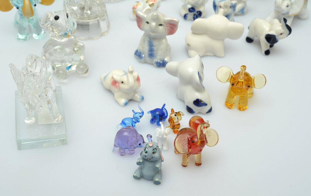 Various glass and porcelain elephants 35 pcs.