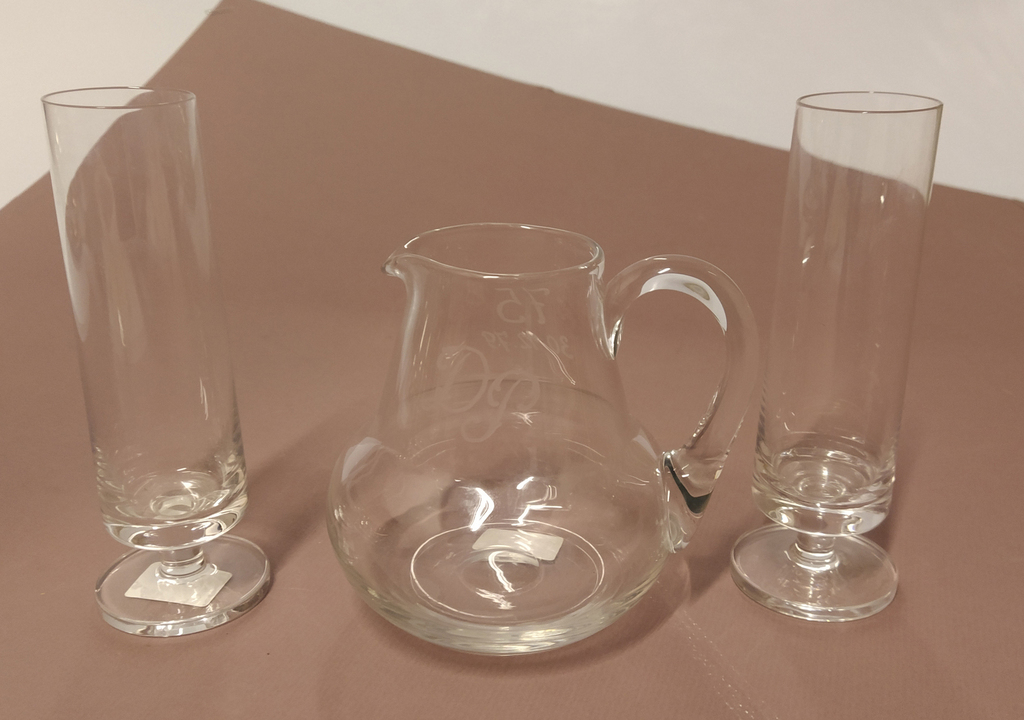 Набор стаканов (кувшин, 2+4 стакана)
