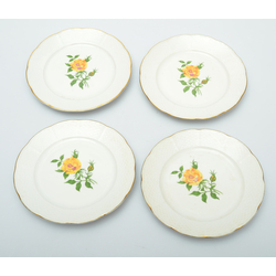 Set of porcelain dessert plates (4 pcs.)