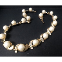 Original 1950s jewelry necklace