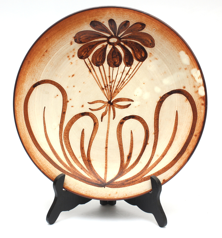 Set of decorative plates (4 pcs.)