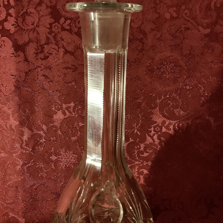 Vodka decanter, Dyadkovskiy plant, (catalog) hand-made engraving.