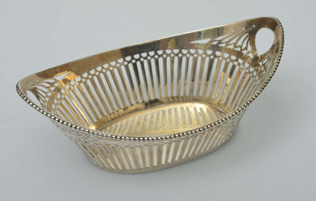 Silver basket for sweets