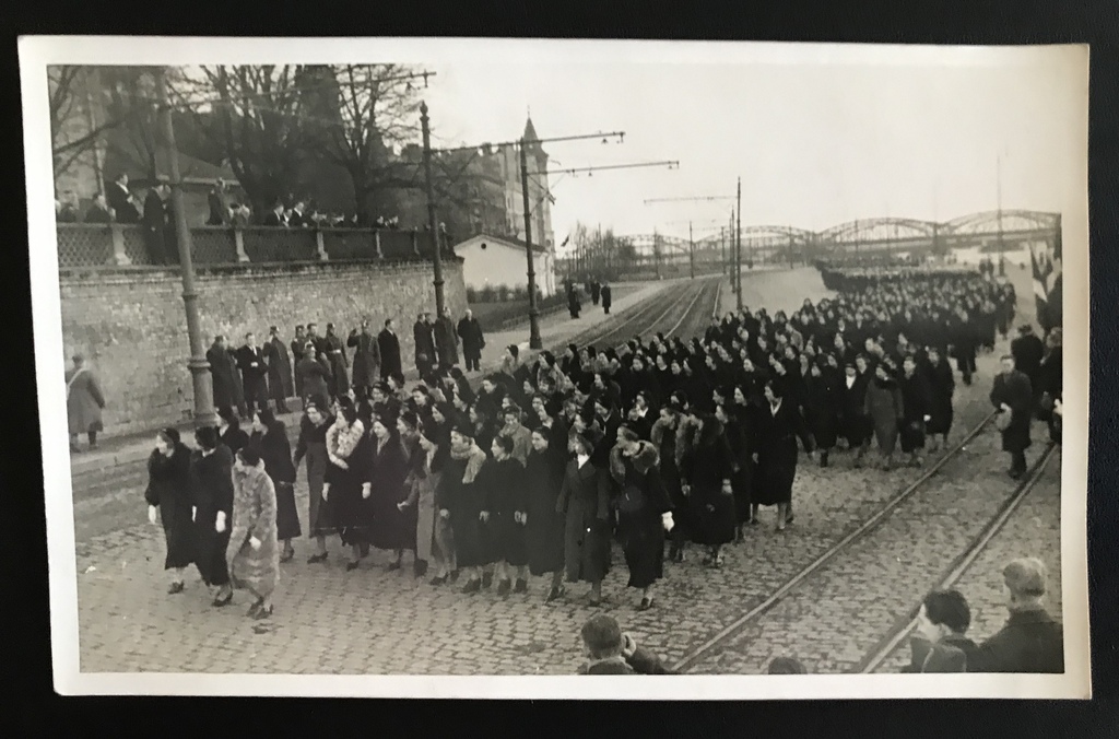 March of the Latvian Women's Aid Corps