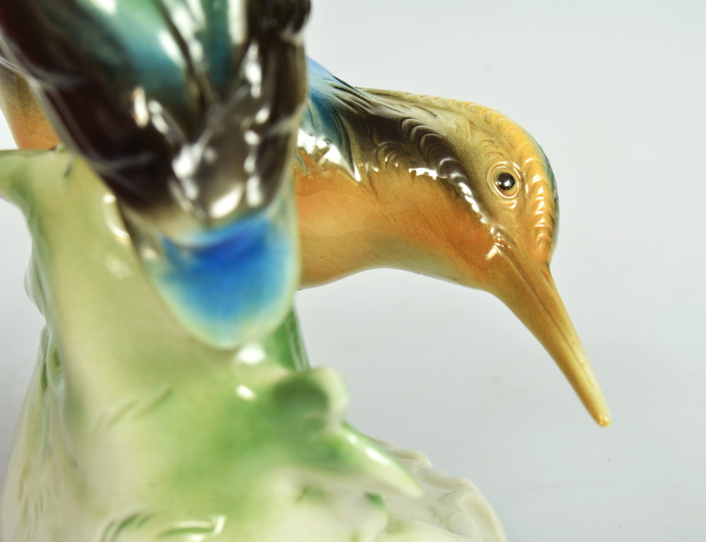 Porcelain figurine Birds