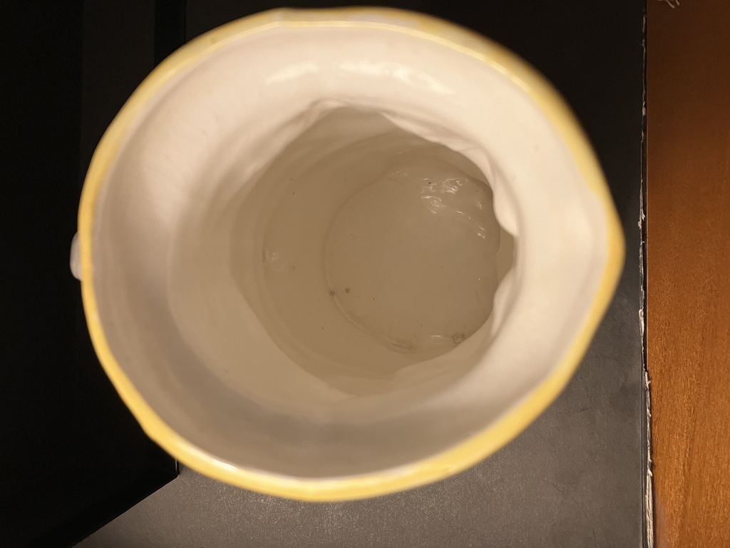 porcelāna piena krūka jūrnieks ar pīpi