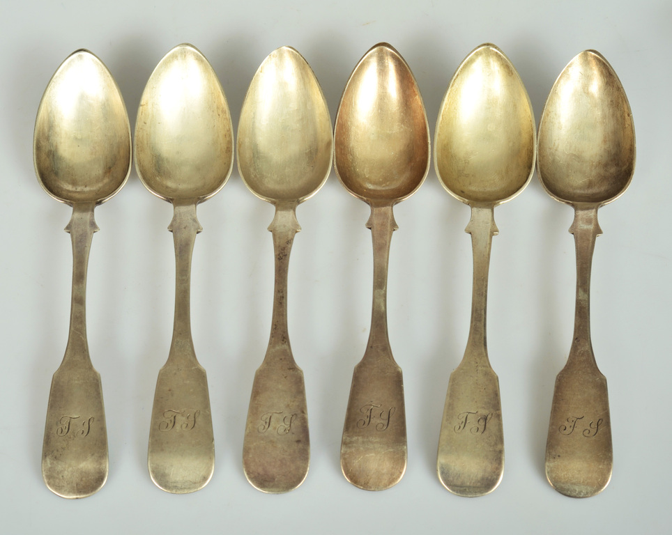 6 silver tablespoons