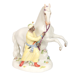 Porcelāna figūra ''Moris ar zirgu''