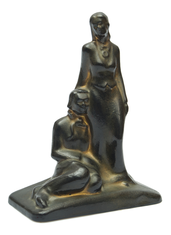 Ģipša figūra ar melnas lakas un bronzas patīna klājumu 