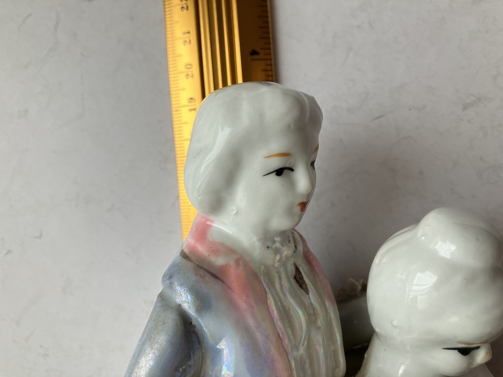 Porcelain figure - 