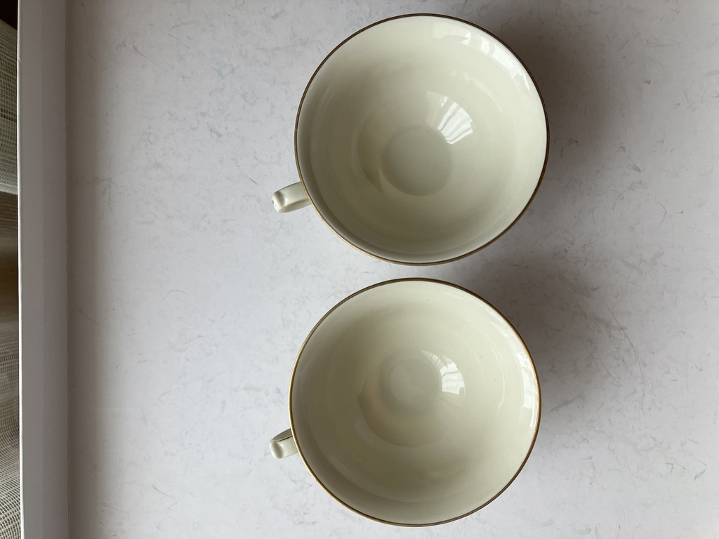 Vintage KPM AD1831 porcelāna tējas krūzītes