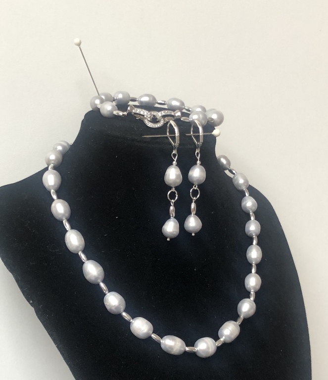 Trio of gray freshwater pearls