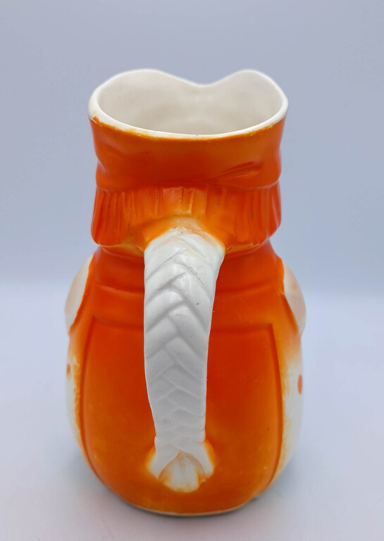 Porcelain milk jug Annele