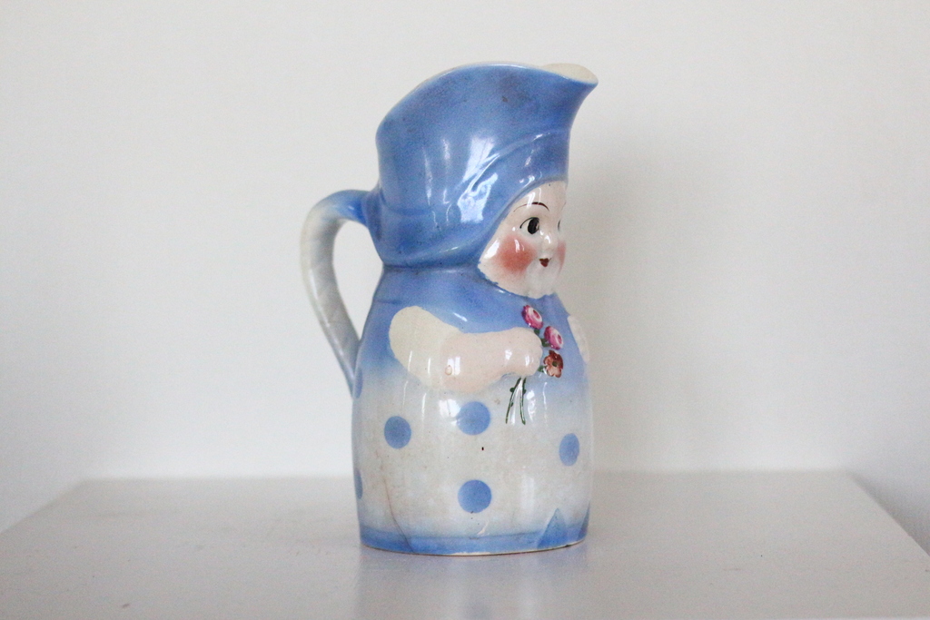 Kuznetsov Porcelain Factory milk jug Annele