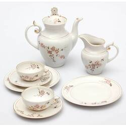 Porcelain service for 2 persons Lime