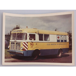 Krāsainā fotogrāfija ''Autobuss''