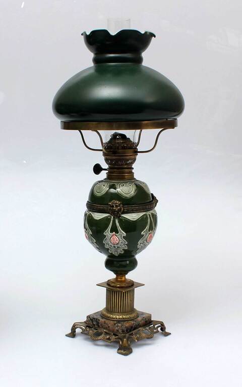 Art Deco style Kerosene lamp (very good condition, ready to work)