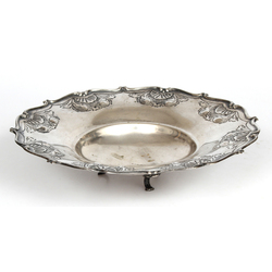 Silver serving dish