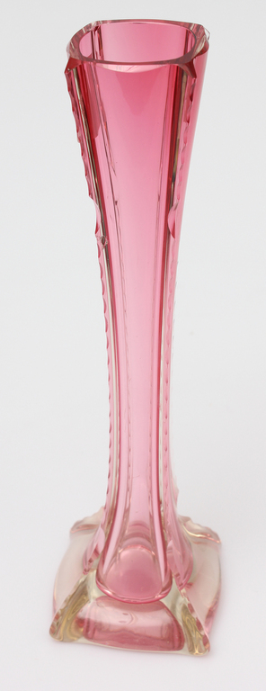 Ливанская розовая стеклянная ваза
