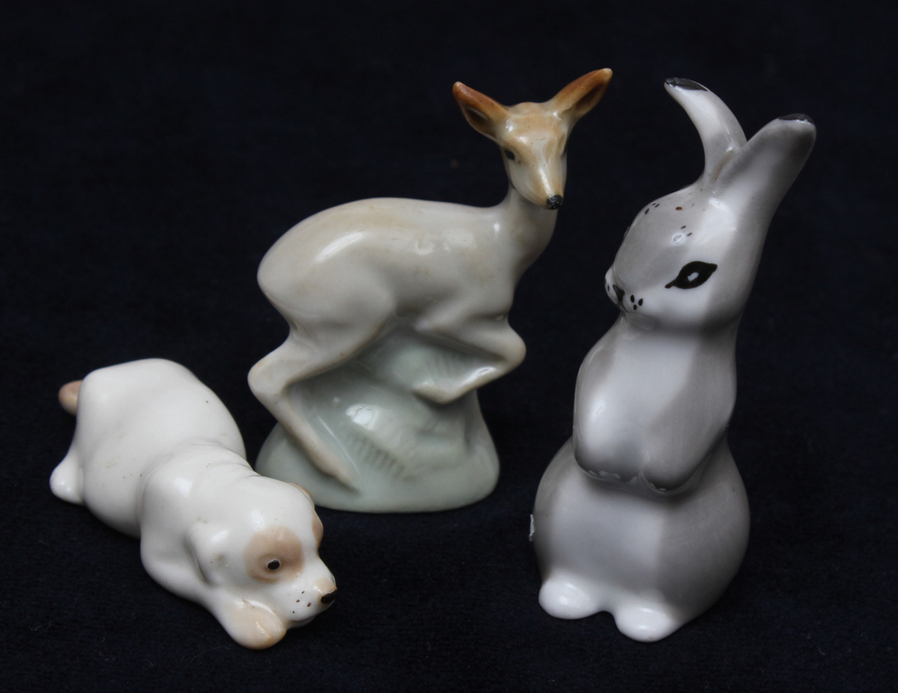 Set of porcelain figurines (3 pcs)