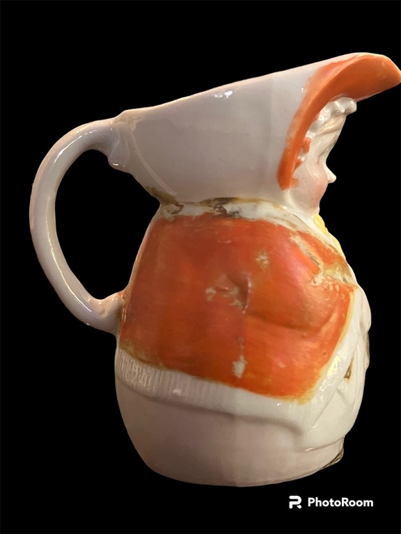 антикварный фарфоровый чайник редкого исполнения annele mrs gamp
