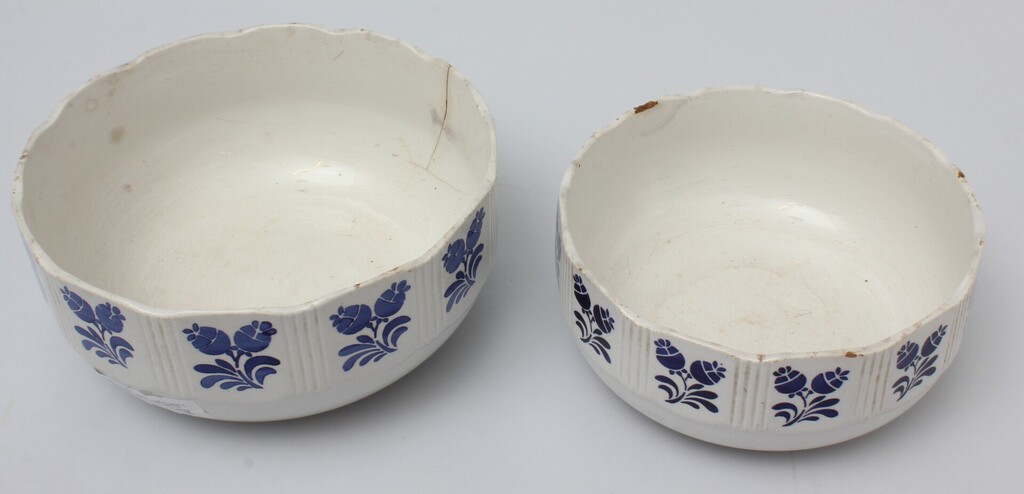 Set of faience bowls (7 pcs.)