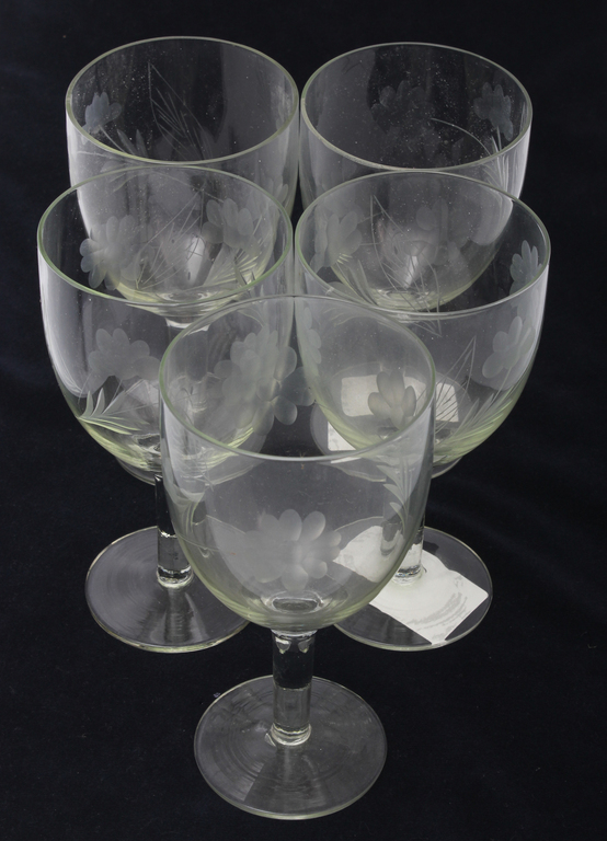 Glass glasses (5 pcs) with a flower motif