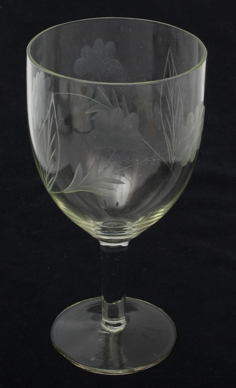 Stikla glāzes (5 gab) ar ziedu motīvu