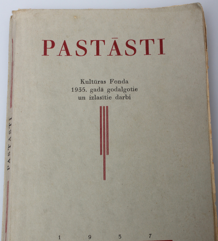 The books ''Pastāsti'' and ''Viens gans nomira''