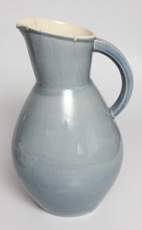 Porcelain water pitcher (volume 7 l)