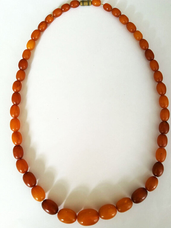 Natural Baltic amber beads 14 years