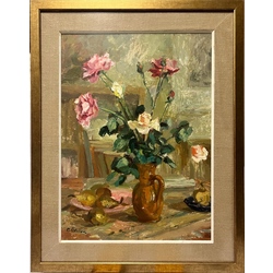 Flowers with pears