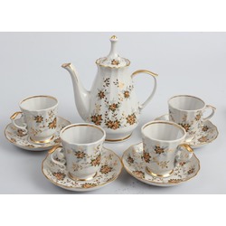 Porcelain service for 4 persons