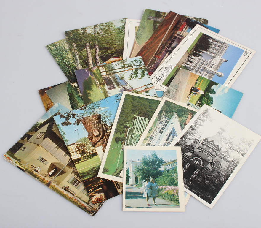 18 postcards 