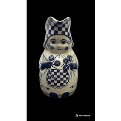 rare engraving on porcelain pitcher Annele's checkered hat, blue gloves and checkered apron