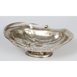 25-033314-1, Silver candy dish with handle