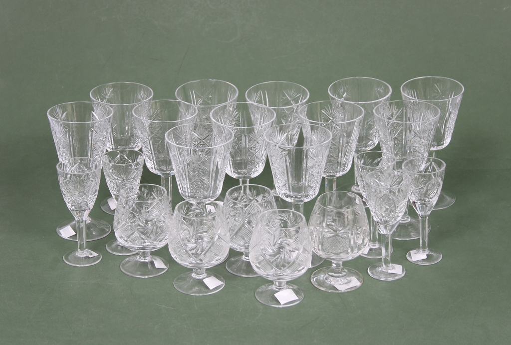 Set of crystal glasses (22 pcs.)