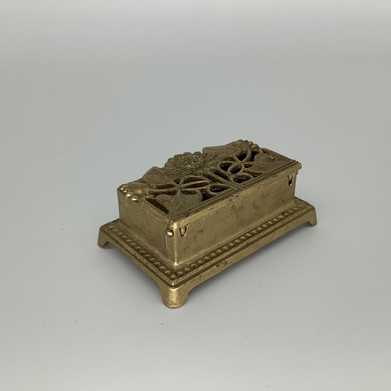 Pillbox. 19th century, Imperial Russia. Ornament 