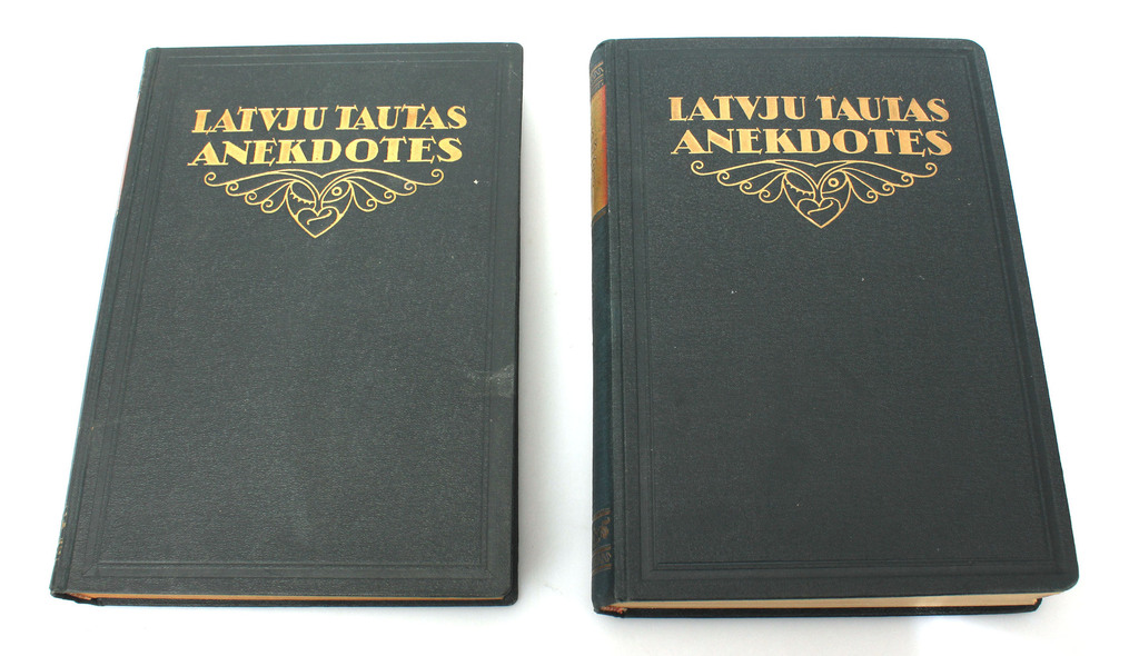 2 grāmatas - Latvju tautas anekdotes(I, II sējums)