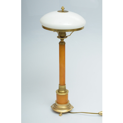 Bronze lamp with pressed amber