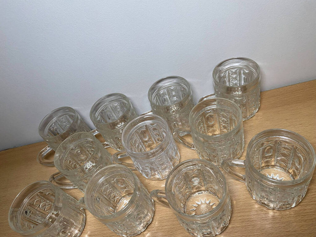 Набор из 11 стеклянных пивных кружек/стаканов