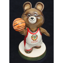 Porcelāna figūra ''Olimpiskais lācis basketbolists''