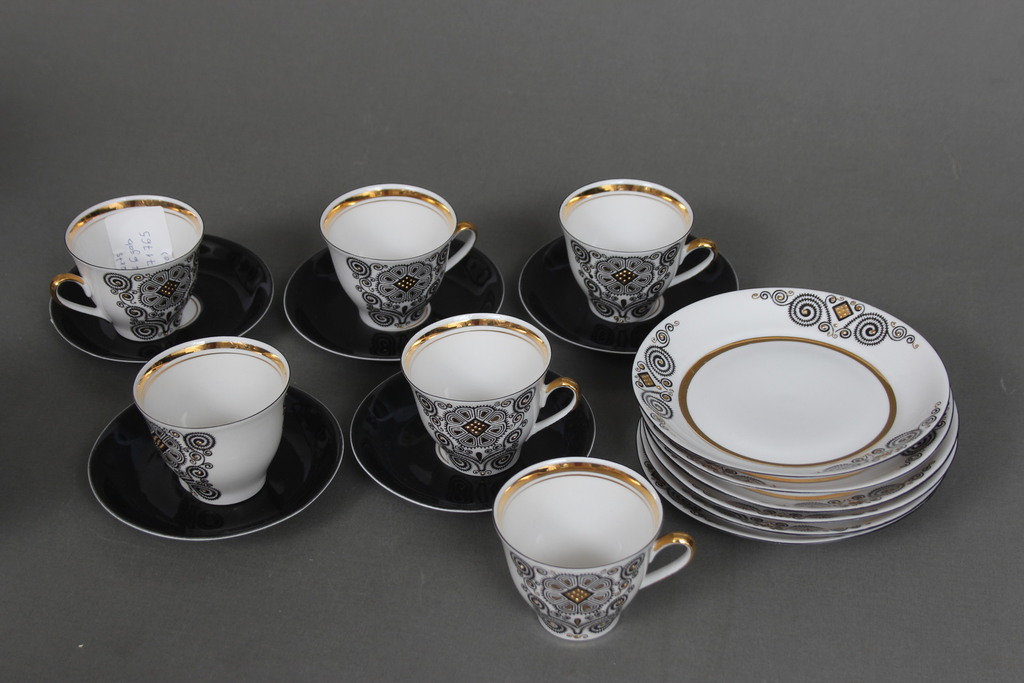 Moka porcelain service cups, saucers and dessert plates