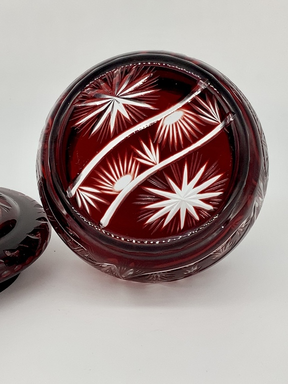 Large bonbonniere.Two-tone, ruby crystal.Hand-cut.Pre-war Bohemia.Excellent preservation.