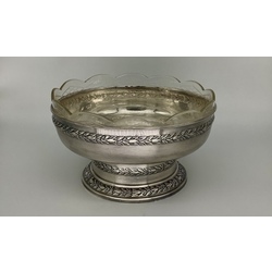 Silver plated fruit bowl with glass insert. Carved glass. Art Deco.